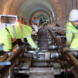 Euskal Trenbide Sarea ha elegido a Rosmiman® para la gestión del mantenimiento de sus infraestructuras y equipos